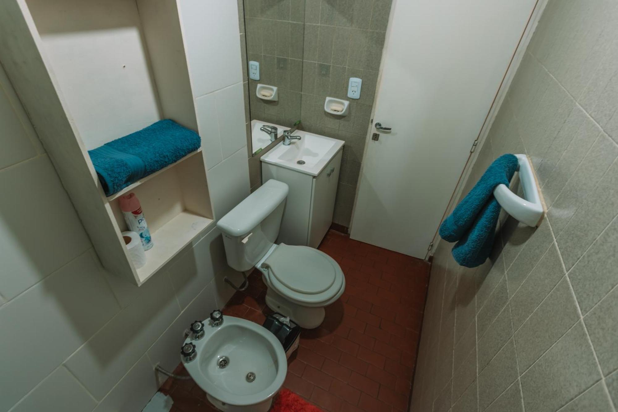 Habitaciones Mary 2 Camas Simples En Casa Compartida Ushuaia Ngoại thất bức ảnh