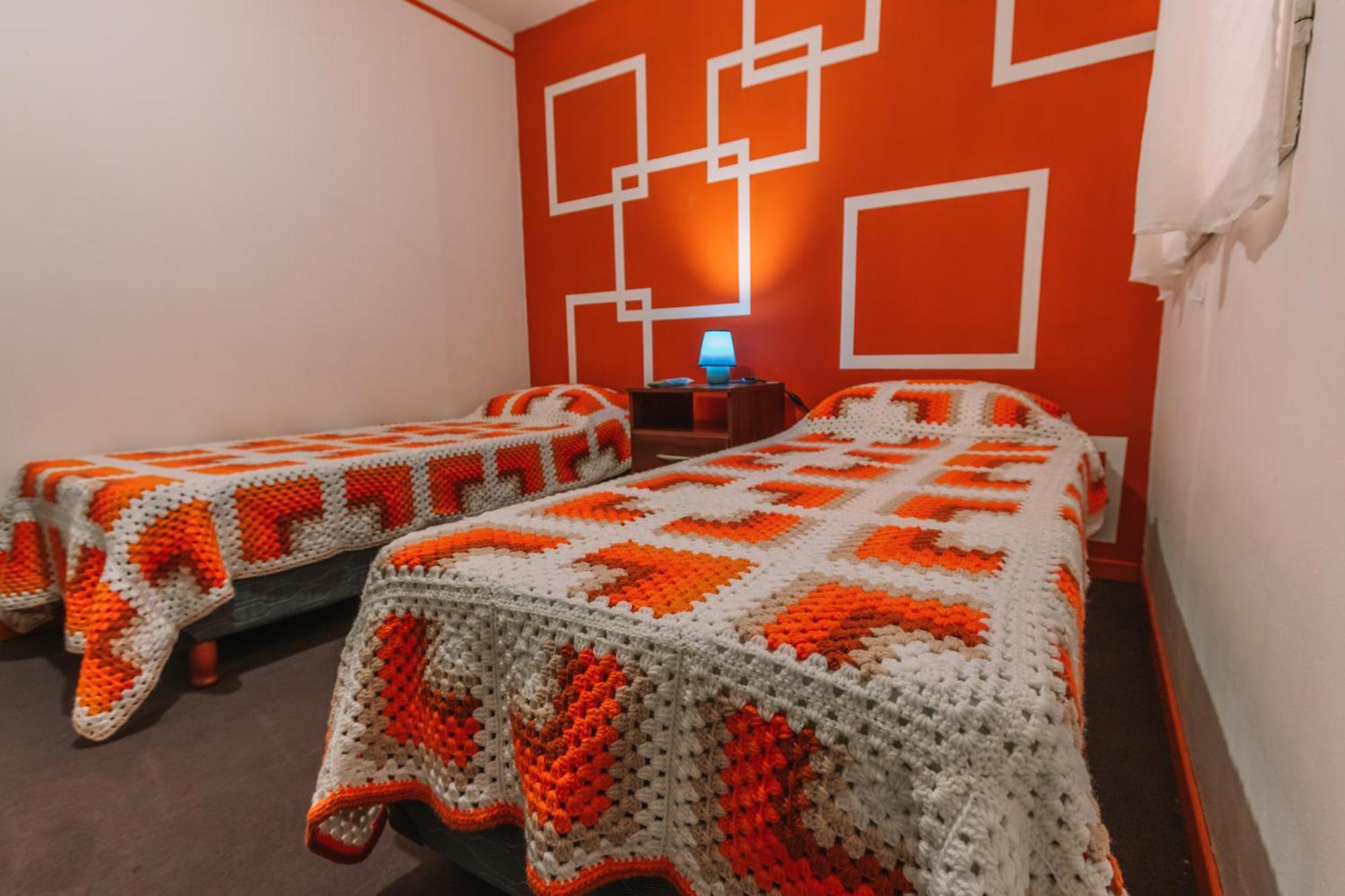 Habitaciones Mary 2 Camas Simples En Casa Compartida Ushuaia Ngoại thất bức ảnh